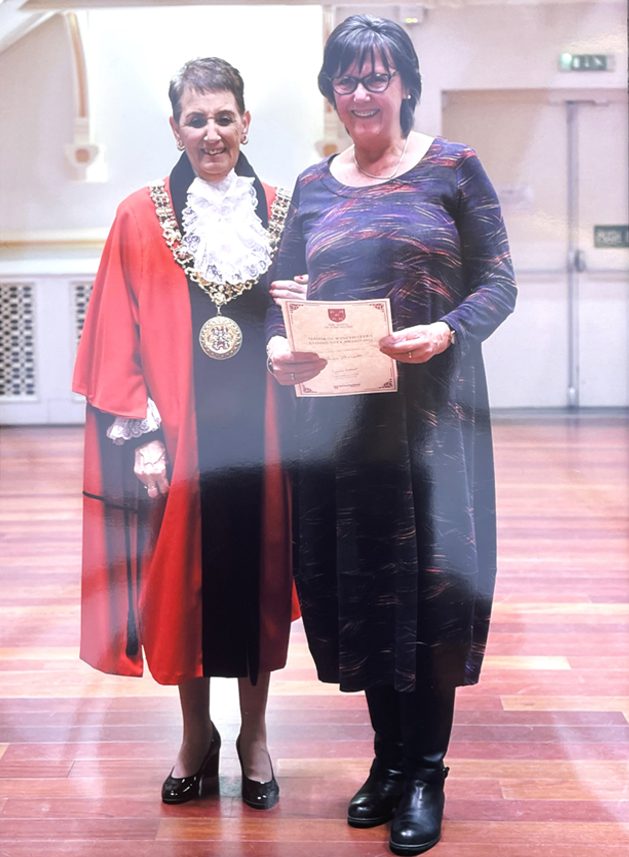 Jane Perrott with the Mayor of Winchester for the 9 years of devoted service to the Food Bank.